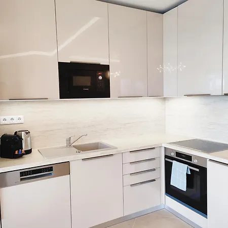 Royal Martin's 公寓